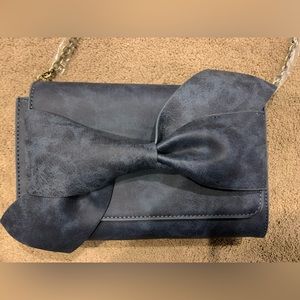 NWT Anthropologie shoulder bag with Bow, Grey